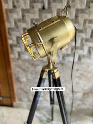 Lâmpada tripé preta ajustável rotativa farol holofote retro teatro lâmpada de assoalho - Imagem 1 de 4