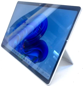 Microsoft Surface Pro 11 2076 (13") SnapDragon X Plus, 16GB RAM, 256GB SSD - Imagen 1 de 5