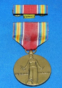 United States World War II Victory Medal and Bar - WWII 1941-1945 - Picture 1 of 4