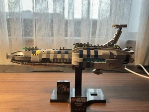 LEGO Star Wars: Invisible Hand (75377) - Bild 1 von 3