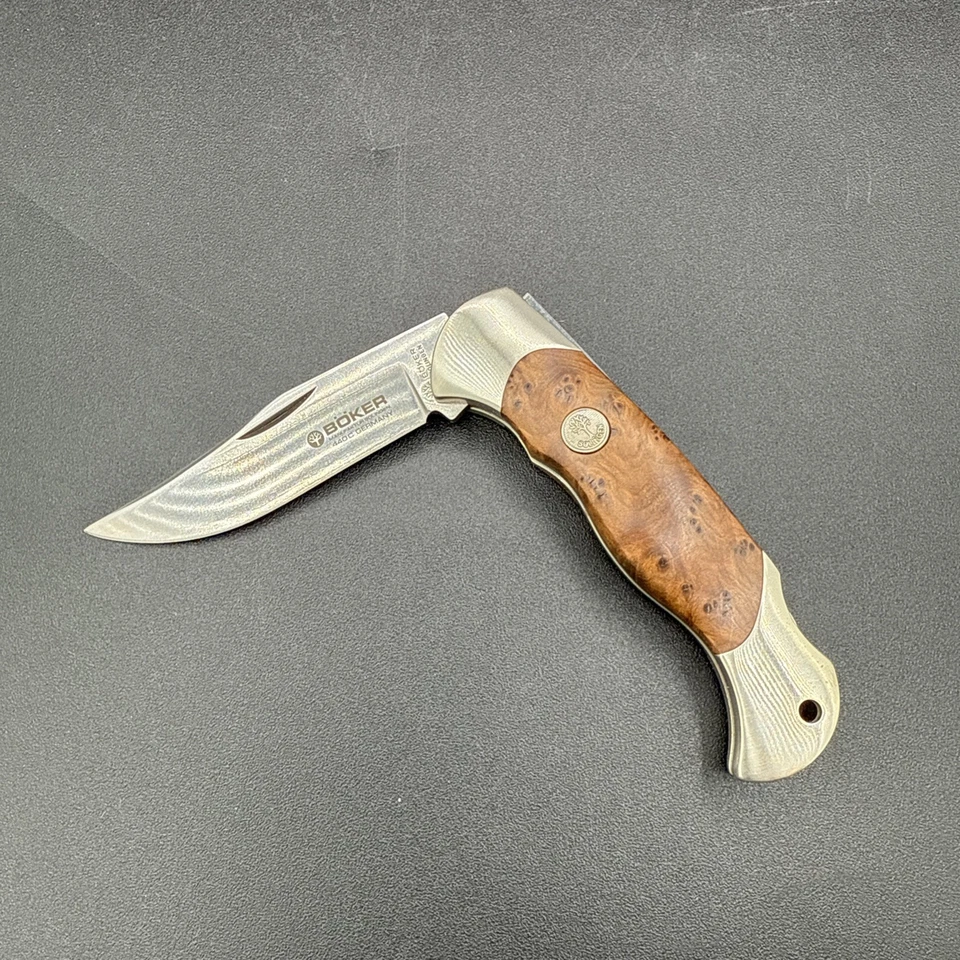 NAVAJA DE BOLSILLO BOKER SOLINGEN TREE BRAND CLÁSICA 440C CON BLOQUEO África Madera Thuya Foto 1 de 4