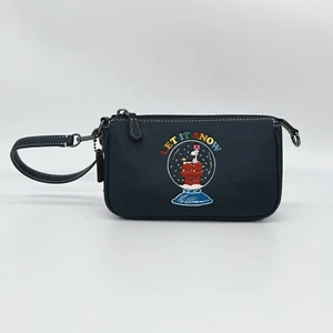 Coach X Peanuts CE859 Nolita 19 With Snoopy Let It Snow Motif Wristlet NWT $228 - Picture 1 of 12