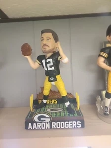 Aaron Rodgers Bobblehead.. Green Bay Packers - Picture 1 of 1