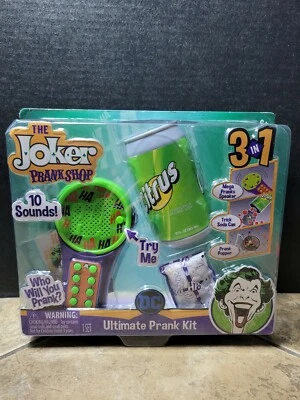 Novo! The Joker Prank Shop DC Ultimate Kit, 3 em 1 2020 Alto-falante/lata de refrigerante/popper - Imagem 1 de 4