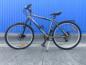 Mongoose mountain bike - Picture 1 of 10