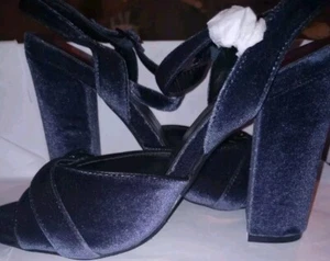 GREY VELVET GRAY PUMPS SHOES PLATFORM SIZE 8 BLOCK HIGH HEEL 4" SANDALS SATIN - Picture 1 of 20