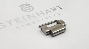 1x Steinhart Link and Screw for Stainless Steel Oyster Curved 22mm Bracelets - Picture 1 of 7