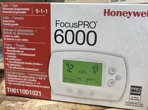 HONEYWELL FocusPro programmierbar, 1H/1C, Thermostat mit großem Display, TH6110D1021 - Bild 1 von 1