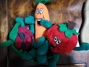 RARE 4 Fresh Express Salad Pals Collection Veggies Set Carrot Radish Tomato Bowl - Picture 1 of 2