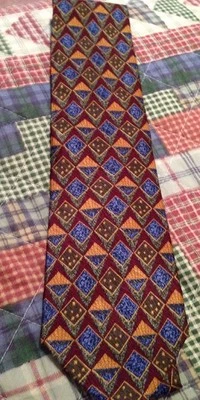 PAUL FREDRICK MENS TIE NECKTIE DEEP RED  WITH DIAMOND STARS DESIGN SILK - Image 1 of 4