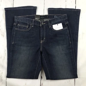 Neu mit Etikett Calvin Klein Flare Damenjeans Größe 6 dunkle Waschung - Bild 1 von 3
