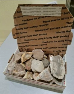 3+ lbs of Flint Chert Fire Starting Flint and Steel Knapping Flat Rate Box Full - Picture 1 of 11