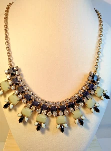 J Crew Halskette Art Deco/Vintage Stil Strass, Messing und Resin - Bild 1 von 4