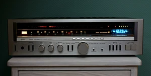 Sansui 4900Z mit Digital-Synthesizer, techn./optisch 1a. Gewartet - Bild 1 von 12