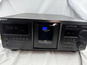Sony CDP-CX400 Mega Storage 400 CD Disc Changer Player No Remote - Picture 1 of 5