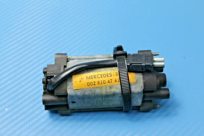 Mercedes W126 C126 Motor Seat Adjustment Original 0028204742/0130008014 - Image 1 of 4