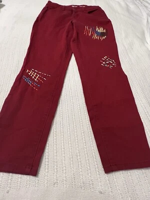 #3335. Style & Co. Curvy Skinny Leg Burgundy Jeans w/Embroidery Detail. Size 10 Foto 1 de 4