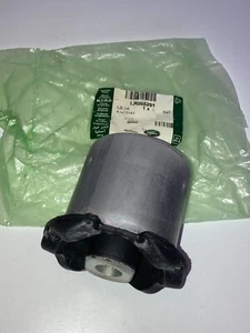 Land Rover Bushing Front Lower Control Arm Rear LR055291 Genuine & New - Picture 1 of 4