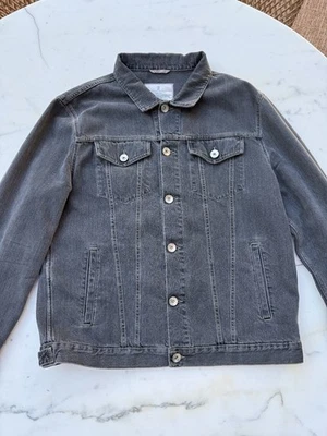 Brunello Cucinelli Denim Trucker Chaqueta Gris 56 - Vendido Nuevo $2,000+ Foto 1 de 4