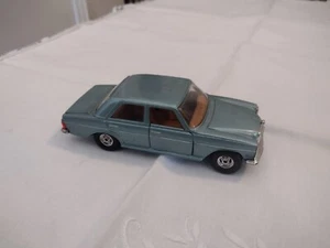 Vintage CORGI MERCEDES BENZ 240 D DIECAST CAR MODEL Made in Great Britain - Picture 1 of 7