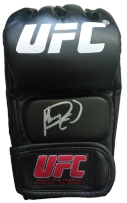 Rashad Evans UFC Signed/Autographed Glove with COA Beckett - Image 1 of 4