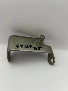 Harley-Davidson 69129–65 choke mount bracket Ironhead sportster NOS OEM - Picture 1 of 2