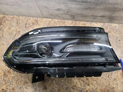 Faro halógeno lado pasajero Dodge Charger OEM 2015-2020 Depo Foto 1 de 4