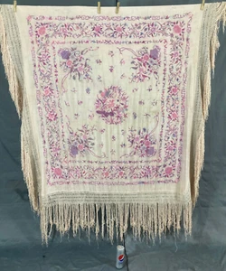 Vintage Silk Hand Embroidered Manton de Manila Multicolor Piano Shawl 130x121 cm - Picture 1 of 22