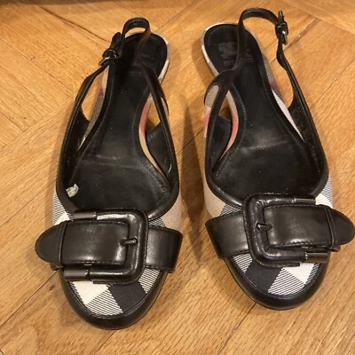 ZAPATOS BURBERRY MUJER TALLA 40 Foto 1 de 4