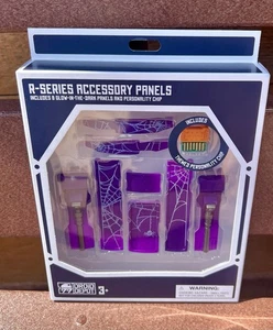 2025 Disney Galaxy’s Edge R-SERIES Halloween Accessory Panels & Chip Droid Depot - Picture 1 of 1