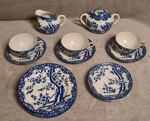 Teeservice China / Japan aus Porzellan - Bild 1 von 4