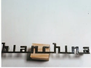 84 Replik WEISSER SCHRIFTZUG AUTO BADGE WAPPEN LOGO - Bild 1 von 1