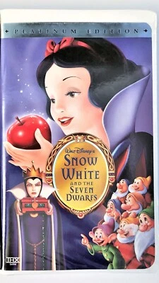 Walt Disney Platinum Edition Snow White & The Seven Dwarfs VHS Tape  Clamshell - Image 1 of 3