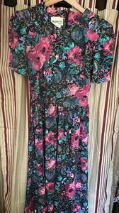 Vintage Blumen Paquette TOO Midikleid kurze Puffärmel Gr. 8 Made in USA - Bild 1 von 4