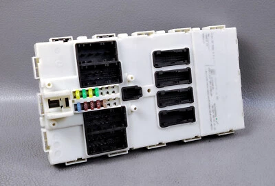 2012 BMW 1 / 3 SERIES F20 F30 N47 Body Control Comfort Module BCM 9286111 - Image 1 of 4