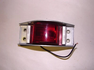 NOS ~ Signal-Stat 1100 SAE L P2 PC 90 Armored RED Marker Light w/Gasket ~ Steel - Image 1 of 4