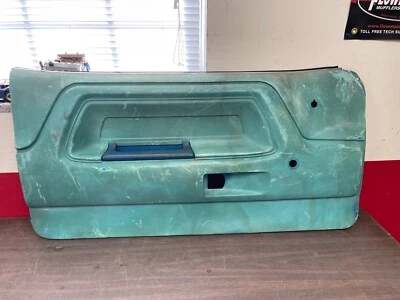 Panel de puerta derecha original 1970 1971 1972 1973 1974 Dodge Challenger 123 Foto 1 de 4