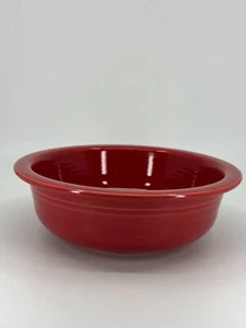 Fiesta Classic Rim 8 1/4" Large Serving Bowl SCARLET Fiestaware 40oz Red BOWL - Picture 1 of 24