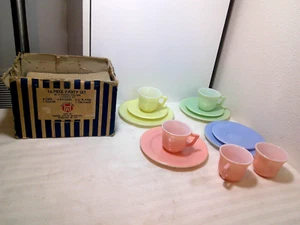 VINTAGE HAZEL-ATLAS GLASS CHILDS PASTEL PARTY SET 12 PIECES W/BOX - Picture 1 of 12