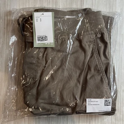 H&M Cargo Beige Skinny Fit size SMALL Joggers Nwt BRAND NEW - Image 1 of 4