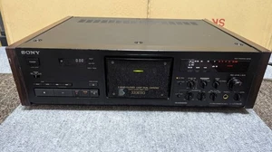 Grabadora Sony TC-K333ESG Cassette Tape Deck 3 cabezales probada Japón MA05 12,5 - Imagen 1 de 10
