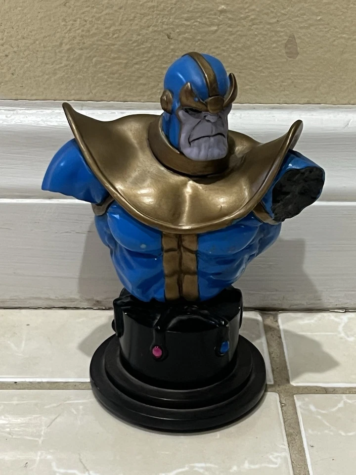 Marvel Thanos Mini-Bust Sculpted by Randy Bowen, Limited Edition one of 5000 - Image 1 of 4