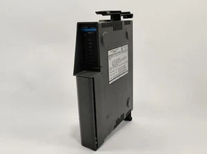 GIDDINGS & LEWIS 502-03640-00R1 PiC900, OUTPUT 24V DC - Picture 1 of 10