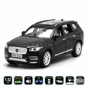 1:32 Volvo XC90 Diecast Diecast Model Cars Light & Sound Toy Gifts For Kids