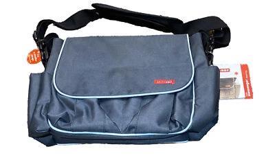 Skip Hop Deluxe Dash Charcoal Messenger Diaper Bag Nwt Dedicated Stroller Straps - Image 1 of 4
