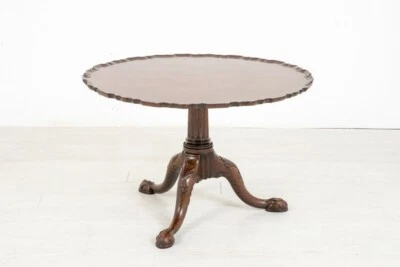 Грузинский журнальный столик периода красное дерево - Изображение 1 из 4