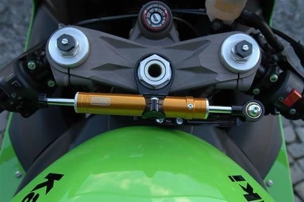 川崎忍者ZX6R 2007-2008托比比利时转向阻尼器稳定器+安装套件 — 第 1/1 张图片