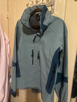 Chaqueta para hombre Gore - Tex dos tonos verde con capucha talla grande Foto 1 de 4