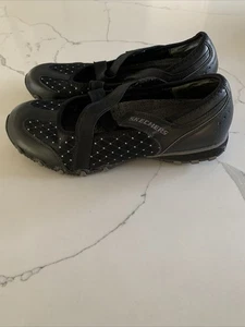 Skechers Women's Mary Jane Flat Casual Walking Shoes Color Black US Size 6 - Picture 1 of 13