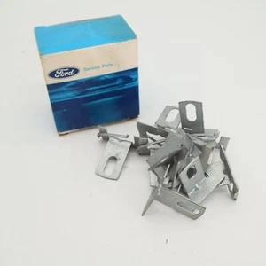 Ford 1973 Mustang Windshield Wiper Arm Retainer Clip D3AZ-17A504-A  Box of 10 - Picture 1 of 2